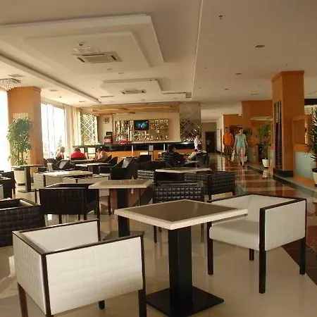 Otel Kum 5*