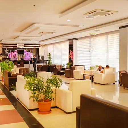 Kum Hotel