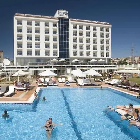 Kum Hotel